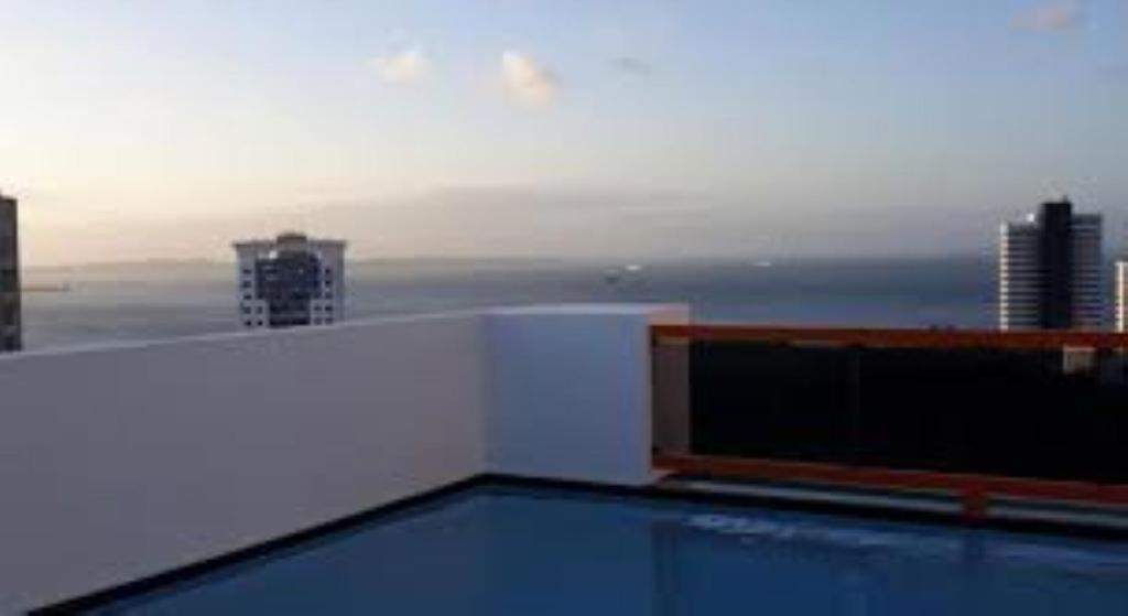 Maravilhoso Apartamento 2 Quartos Com Ofuro Porto Da Barra Salvador Summer Barra Flat Exteriér fotografie